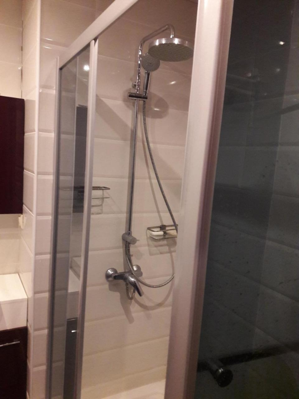 באטומי Apartment On Kobaladze Str 2 מראה חיצוני תמונה